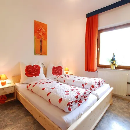In Neukirchen Near Lifts, Cleaning Included Apartment Neukirchen am Grossvenediger